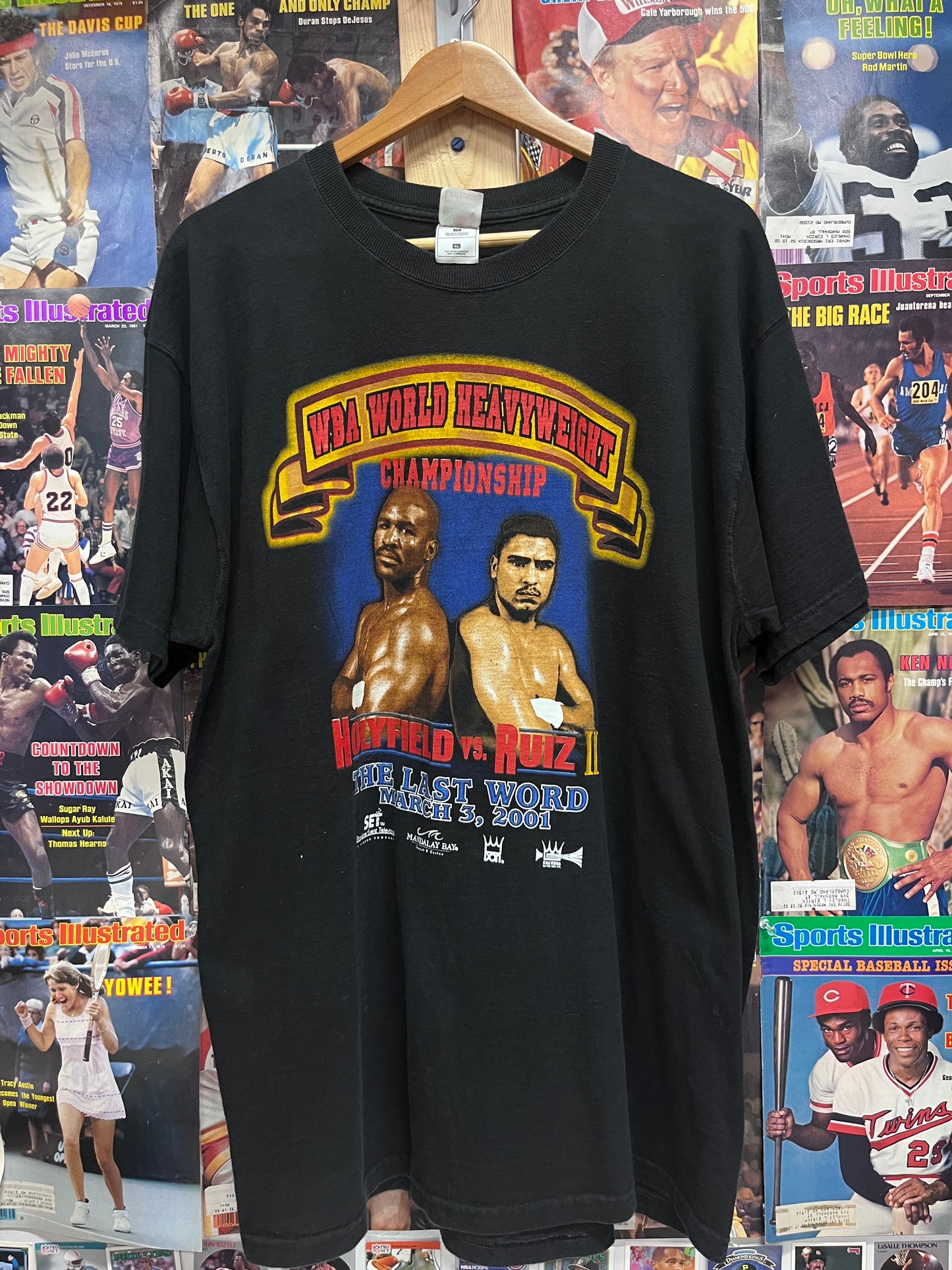 Vintage 2001 Evander Holyfield boxing tee