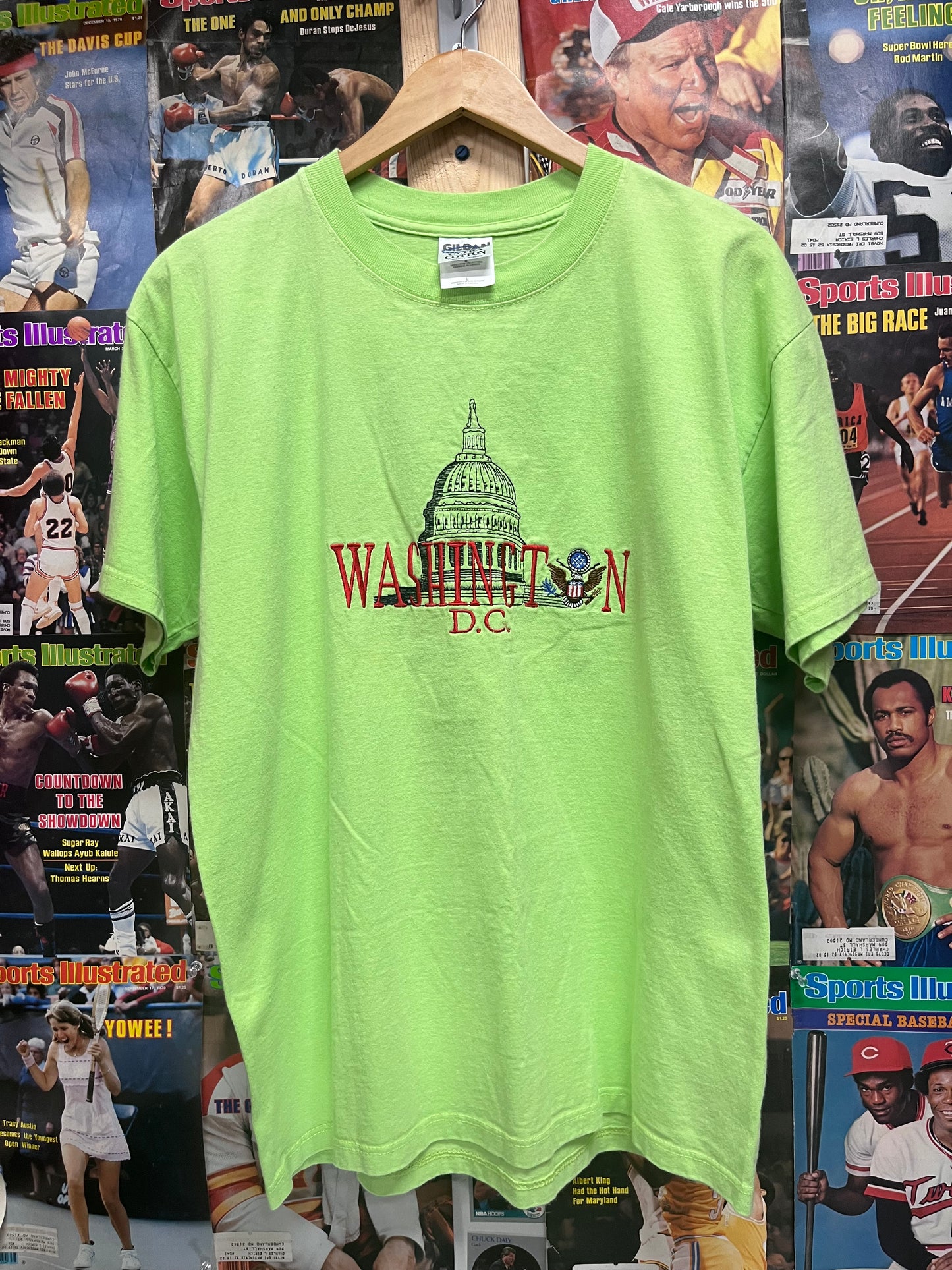 Vintage Washington DC embroidered tee