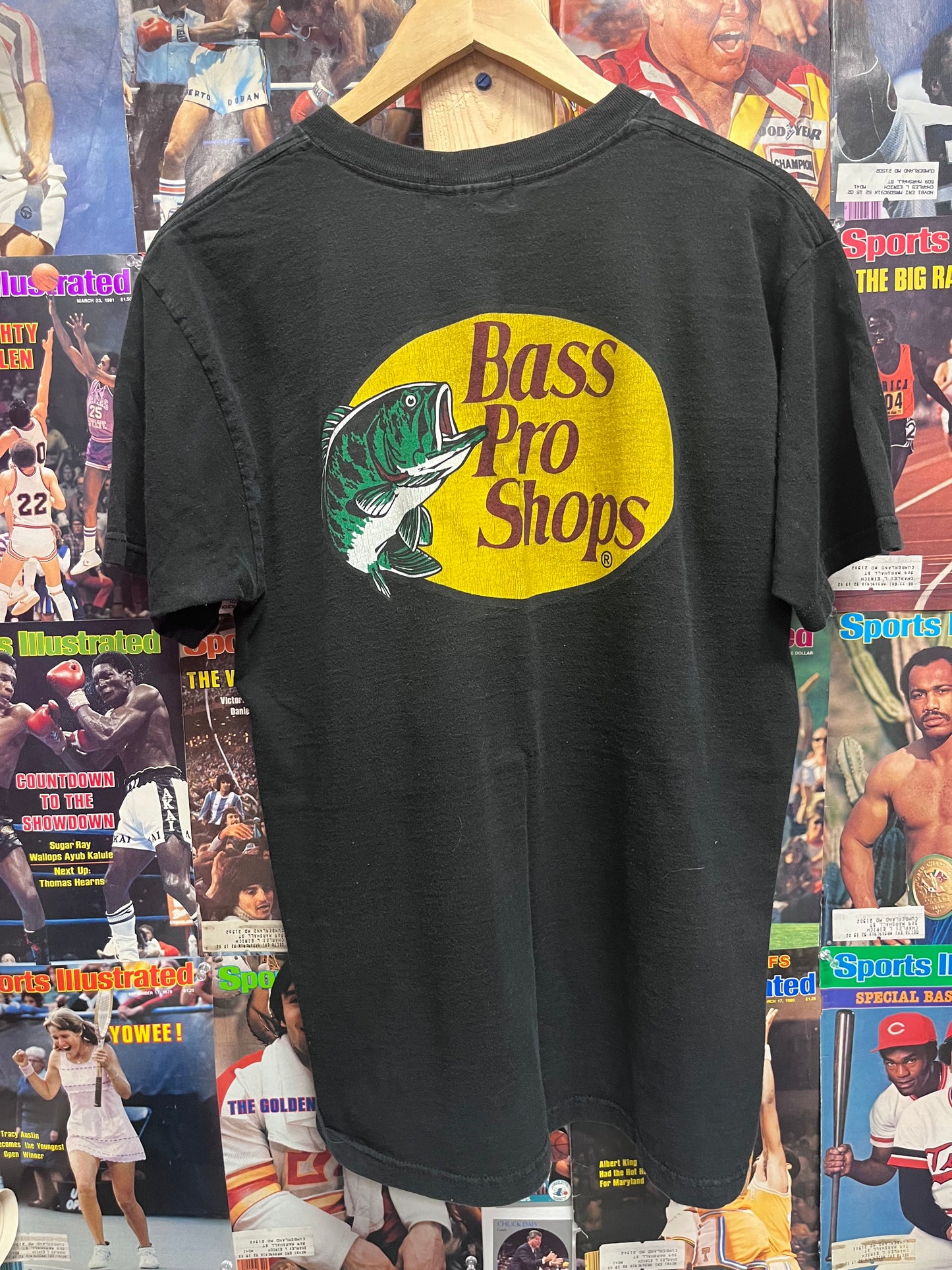 Vintage Bass Pro Sports tee