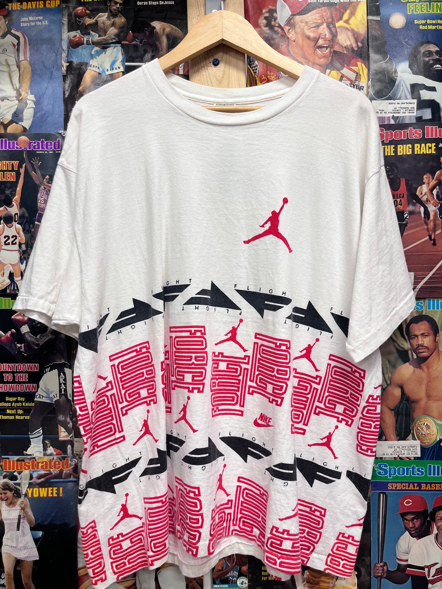 Vintage 90s Air Jordan Flight wraparound tee