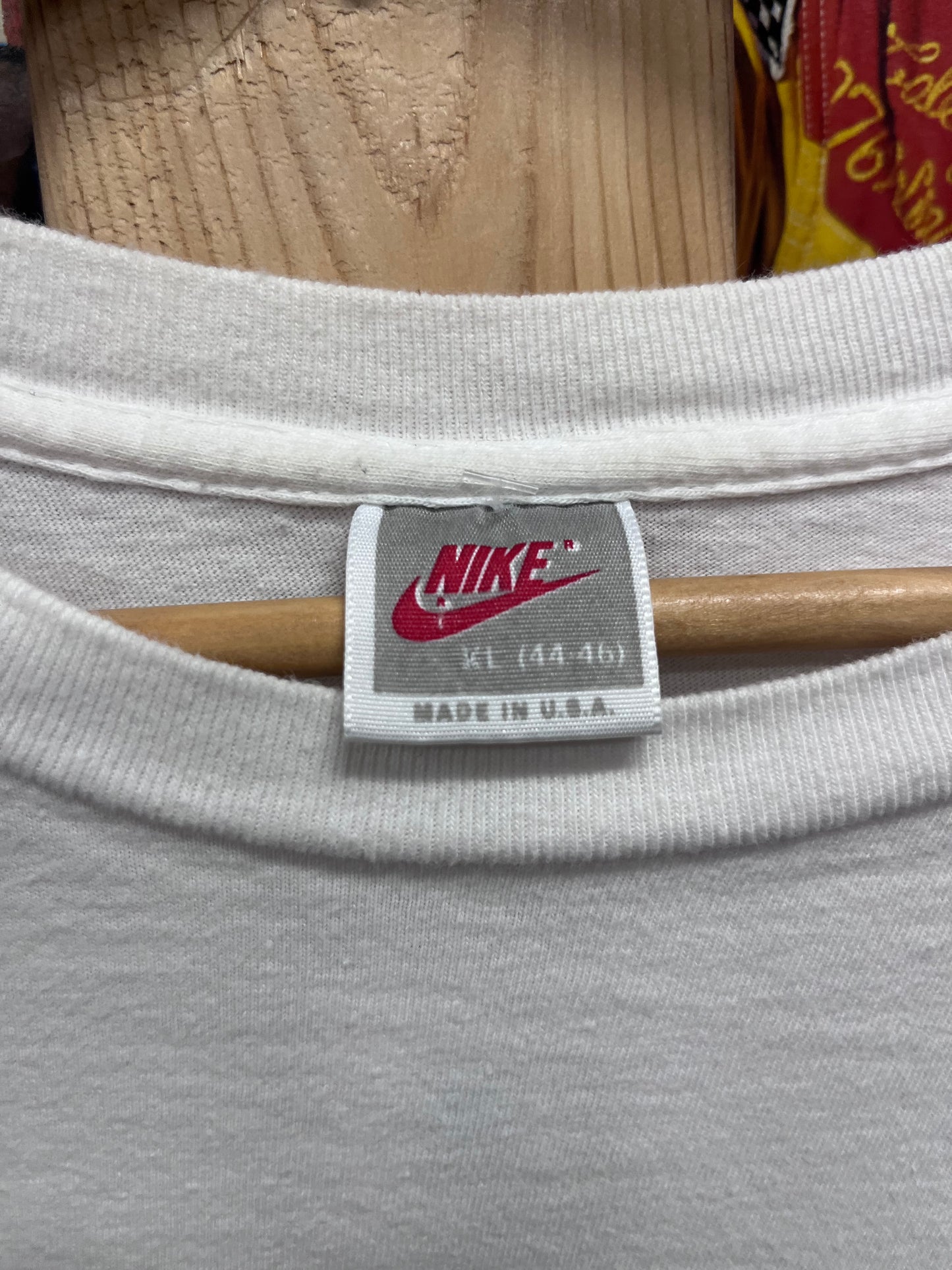 Vintage 90s Air Jordan Flight wraparound tee